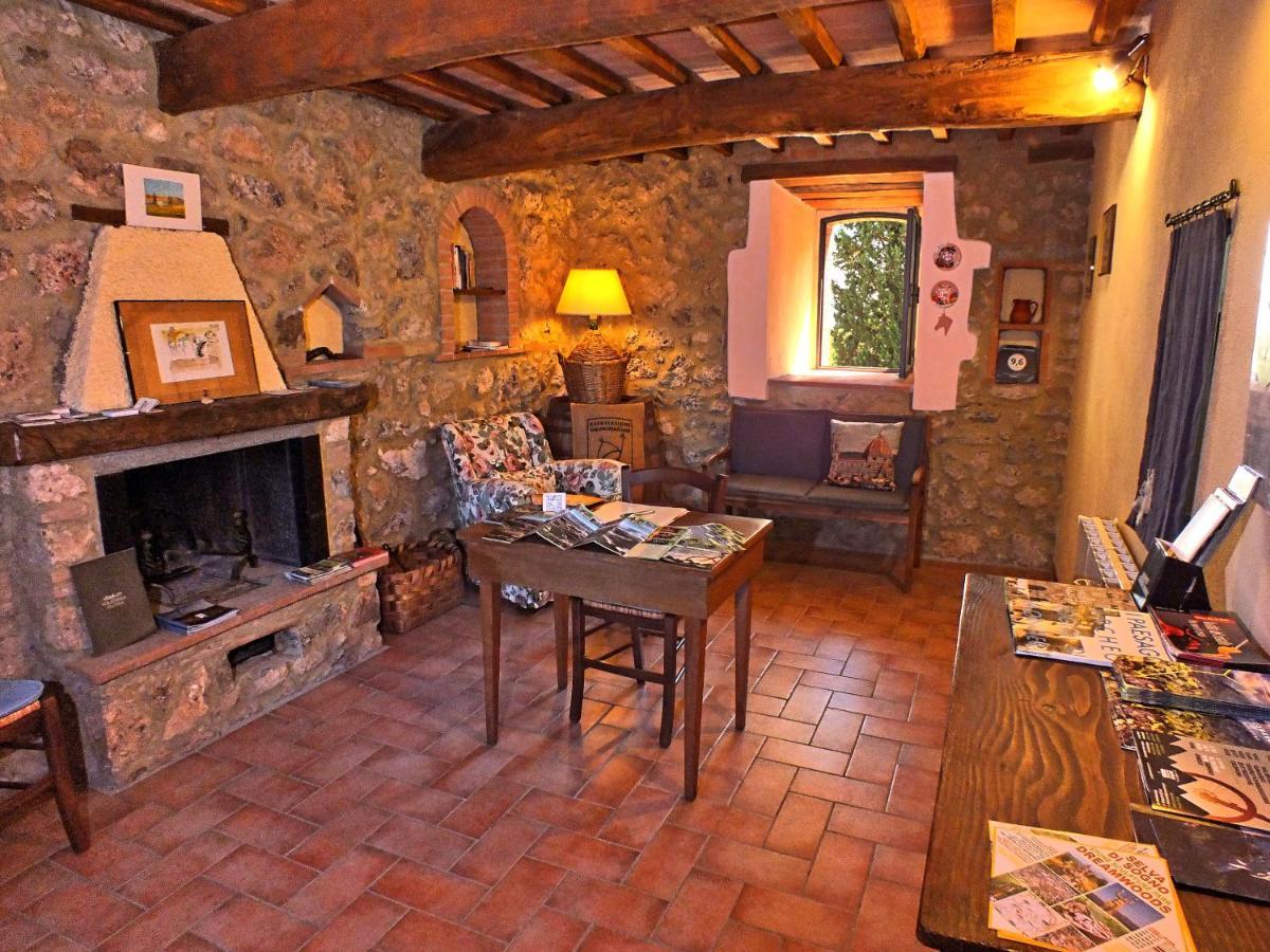 Agriturismo Colli Di Travale Montieri Экстерьер фото