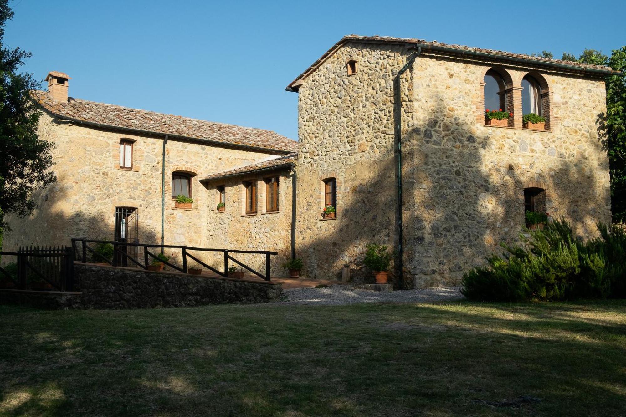 Agriturismo Colli Di Travale Montieri Экстерьер фото